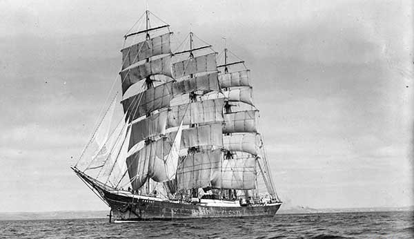 old-sailing-ship2